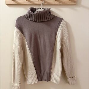 Max Studio Brown and Cream Turtleneck Sweater